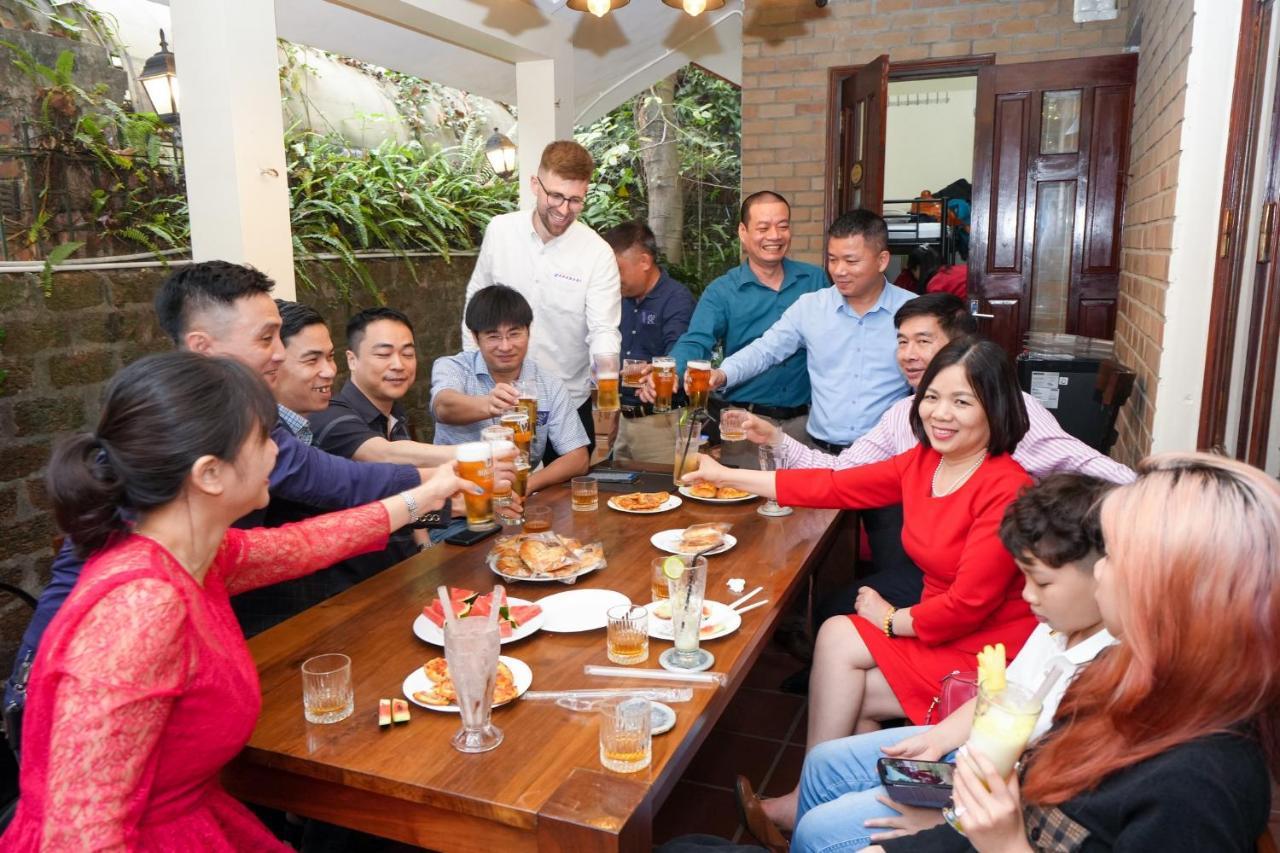 Musketeers Guest House Hanoi Bagian luar foto