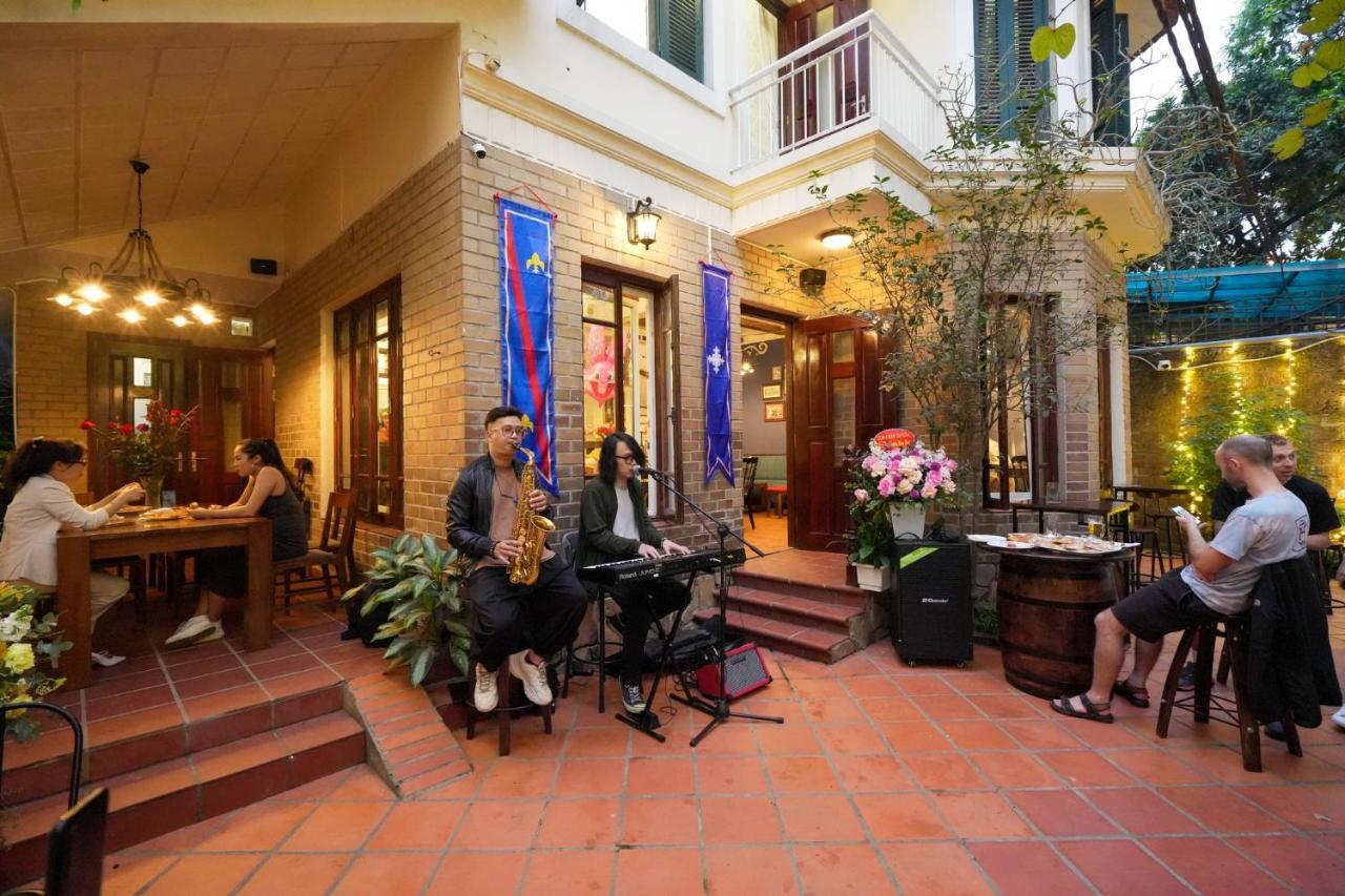 Musketeers Guest House Hanoi Bagian luar foto